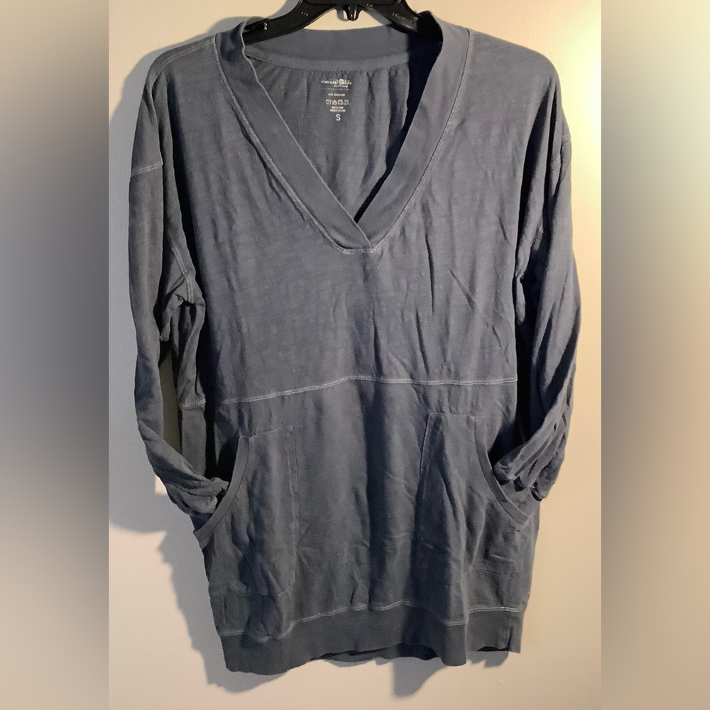 NWOT Natural Life Charlie Mini Dress 
Deep V-Neck Gray 100% Cotton Size S